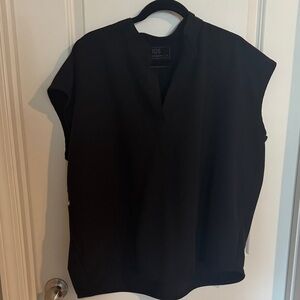 Figs Women's Elegant Black scrub top style Rafaela